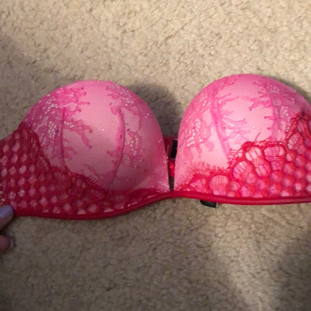 32AA pink Victoria secret bombshell bra